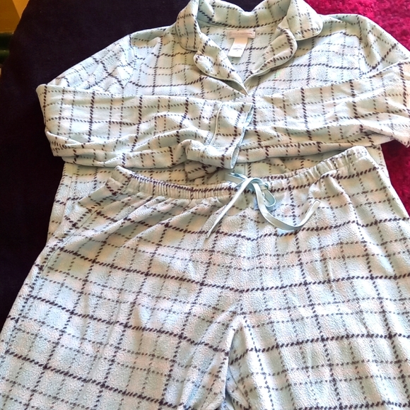 2 piece warm comfy pj's - Picture 4 of 6